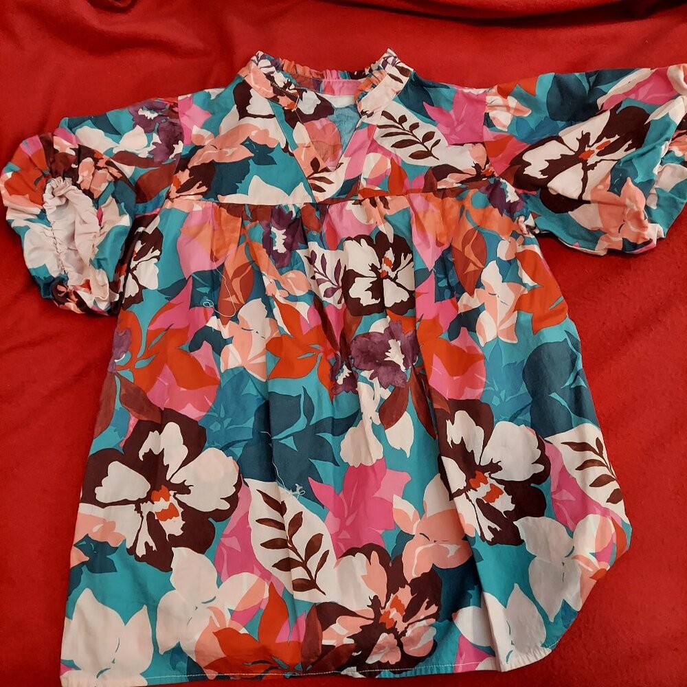 Nice Floral Blouse